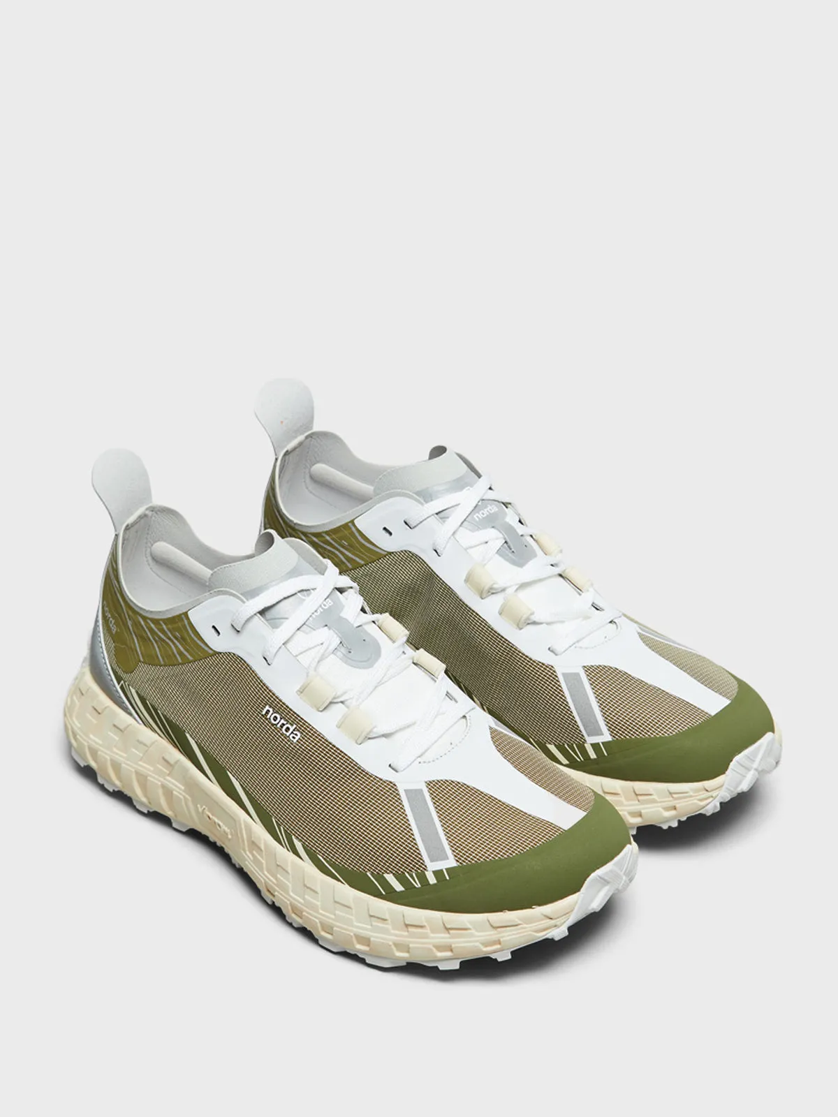 001 Sneakers in Glitch