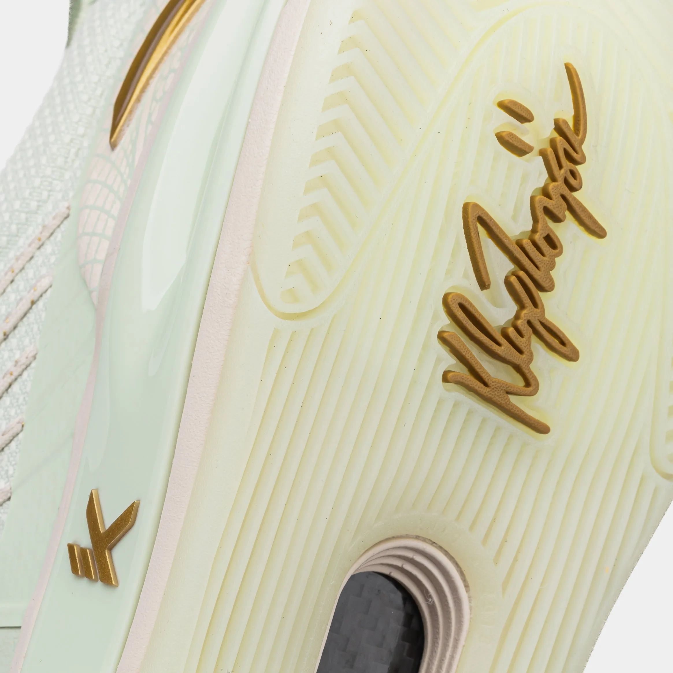 KT 10 Moneyball Mens Basketball Shoes (Green/Gold/White) Free Shipping